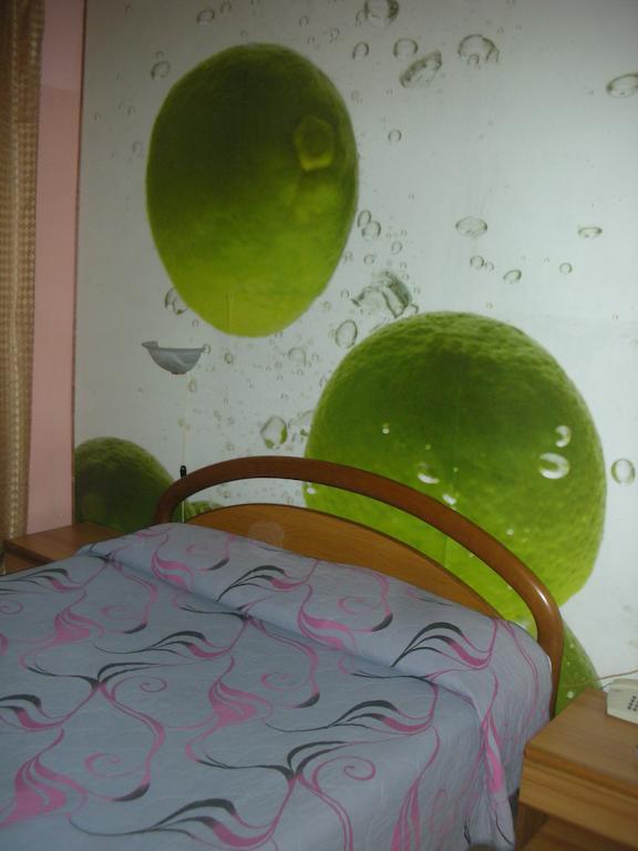 Hotel Total Pisogne Chambre photo