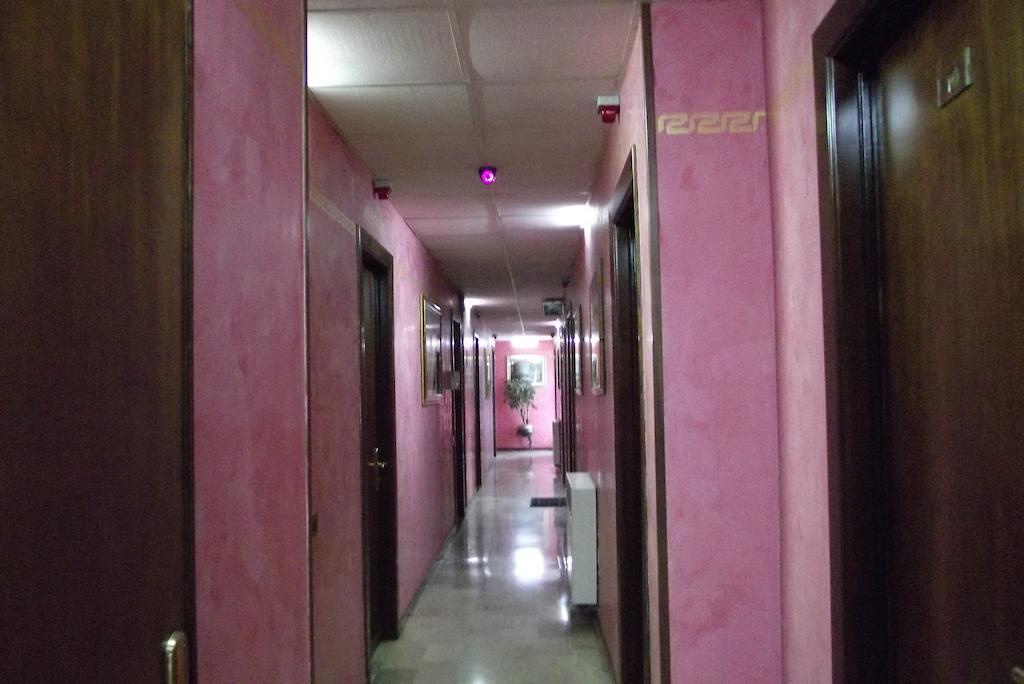 Hotel Total Pisogne Chambre photo